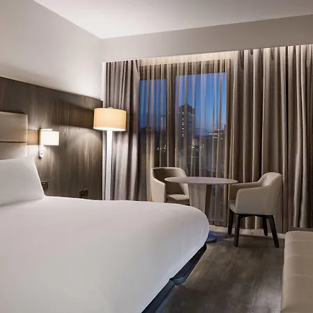 Ac By Marriott Centre 호텔 4*