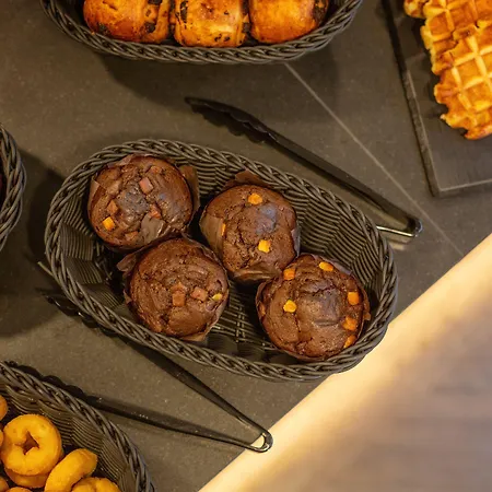 - The Niu, Loom North By Ihg