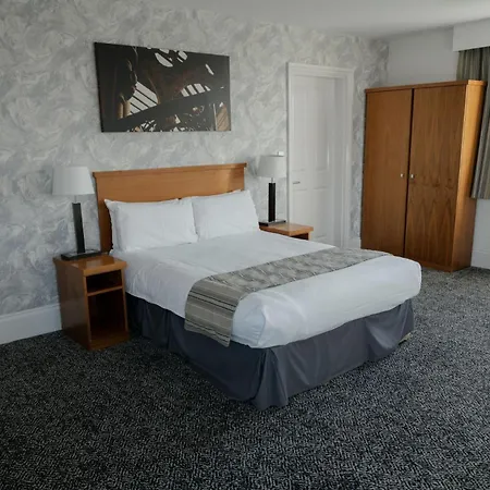 Fairway Otel *