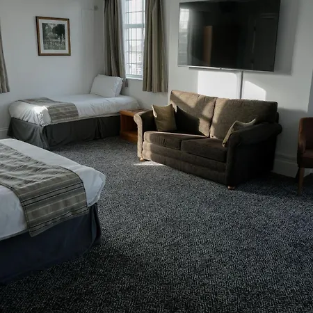 Otel Fairway *