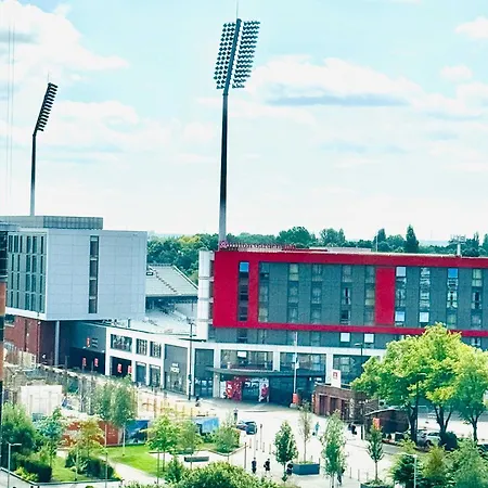 Free Parking Old Trafford Flat By Superhost