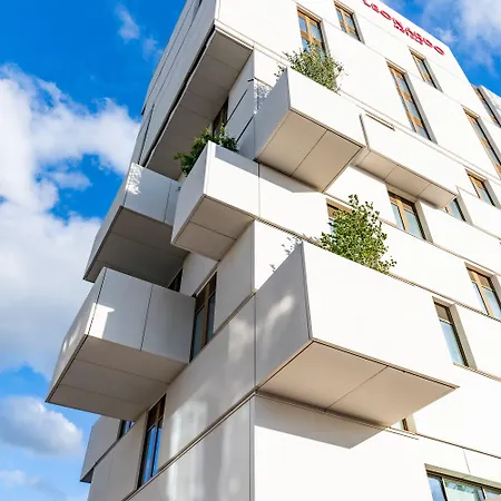 Leonardo Piccadilly Hotel 4*