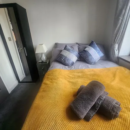 Luxury Free Wifi Old Trafford