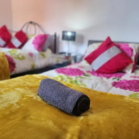 Luxury Free Wifi Old Trafford *