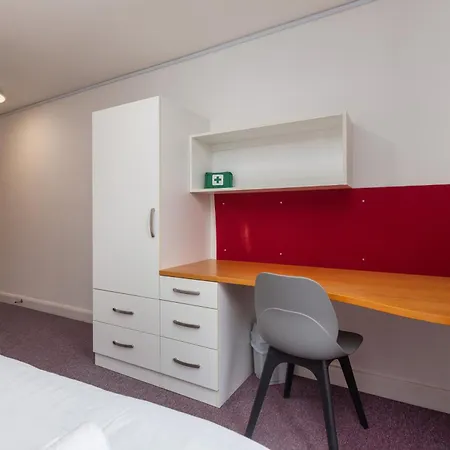 Riverside House By Utdm * Manchester