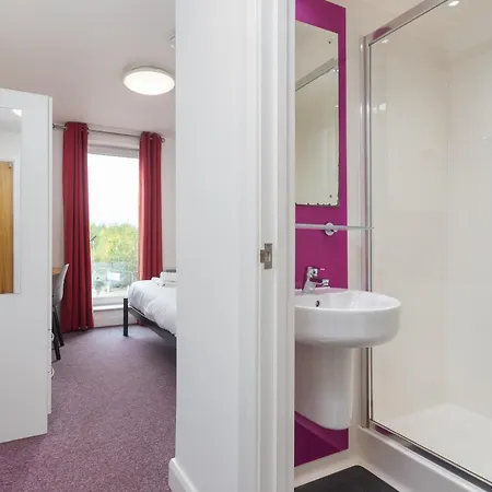 Riverside House By Utdm * マンチェスター