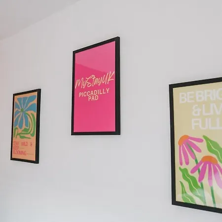 別荘 3br House By Mystayuk Short Lets & Serviced With Free Wifi & Free Parking マンチェスター