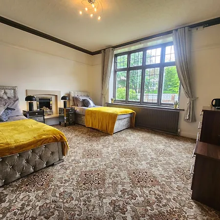 Homestay szállás Luxury Free Wifi Old Trafford