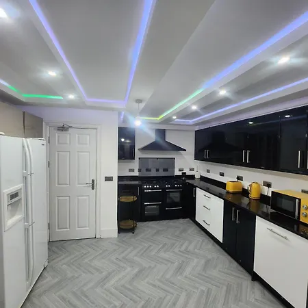 Luxury Free Wifi Old Trafford Homestay szállás Manchester