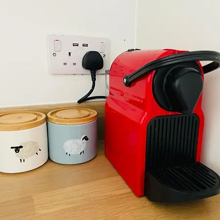 Modern & Cosy With Balcony, Near Media Centre & Old Trafford Stadium Mánchester