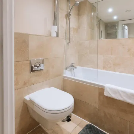 Gorgeous & Centrally Located 2bd Flat Manchester! * Manchester