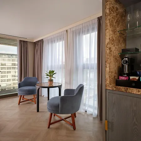 The Reach At Piccadilly, Manchester, A Tribute Portfolio 4* Manchester