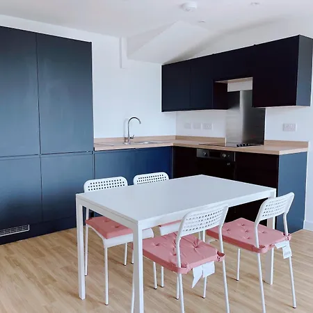 בית הארחה Modern House מנצ'סטר
