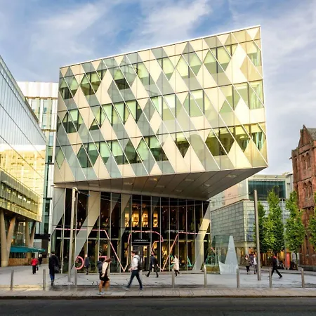 Maldron Cathedral Quarter