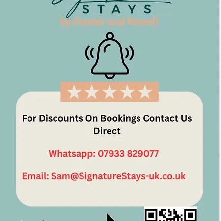 Holiday home Stylish 4-bedroom Townhouse With Private Rooftop Terrace Manchester