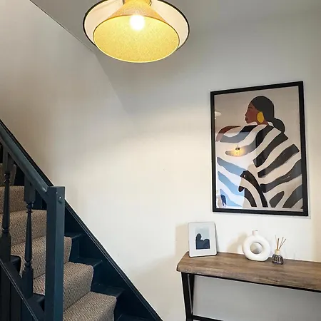 别墅 Family & Pet-friendly 5pp, Parking, 20 Min To *