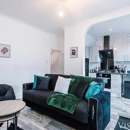 3br, Pool Table, Dart Board By Vista Short Lets Dom wakacyjny