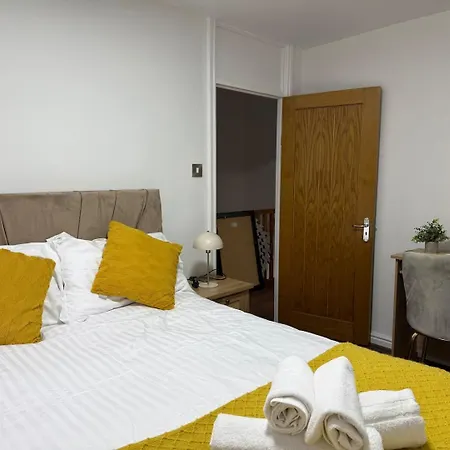 بيت للعطل Modern & Bright 3br Near Ctr! مانشستر