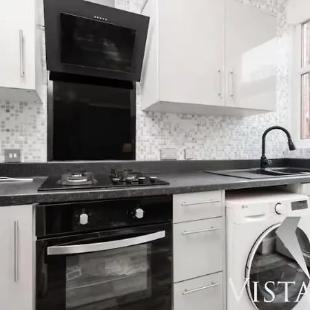 3br, Pool Table, Dart Board By Vista Short Lets 度假居 曼彻斯特