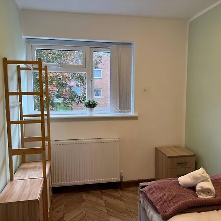 Holiday home Spacious 4br Near Old Trafford Sleeps 7! Manchester