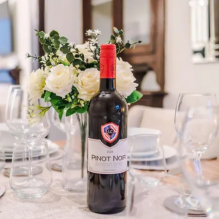 Tatil Evi Oldtrafford - Sleeps 6 - Free Parking - Free Wifi *