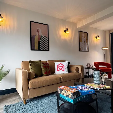 Family & Pet-friendly 5pp, Parking, 20 Min To