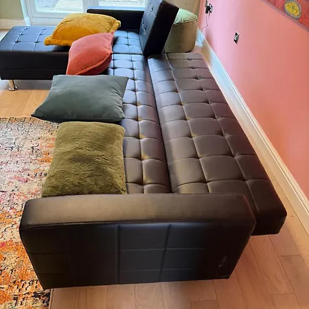 Stunning House In Chorlton Сasa de vacaciones *