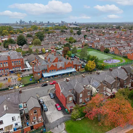 Seymour Escape Spacious 4br For 8 Hébergement de vacances Manchester