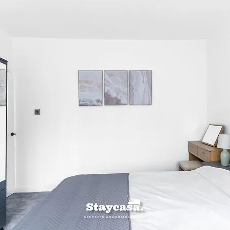 Spacious 4-bed Near Didsbury * Manchester