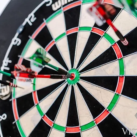 Dom wakacyjny 3br, Pool Table, Dart Board By Vista Short Lets *