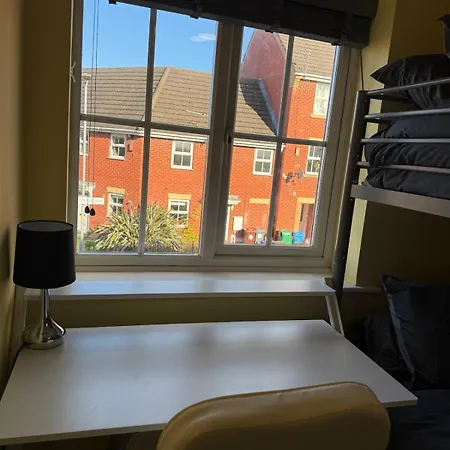 Сasa de vacaciones Stunning House In Chorlton