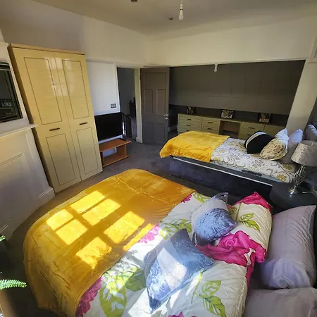 Charming Duplex Free Wifi Old Trafford Apartament *