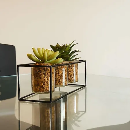 Contemporary 2 Bedroom Flat With Great Location In Salford דירה מנצ'סטר