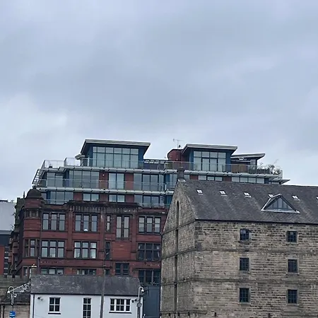 Appartement Large Centre Stylish And Spacious