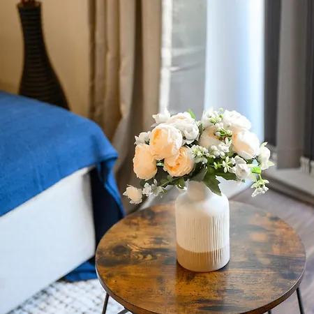 Panoramic Views Elegant 2br, 2 Min To Metro * מנצ'סטר