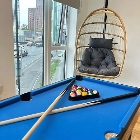 Apartment-gym-terrace-games Room-free Parking 아파트