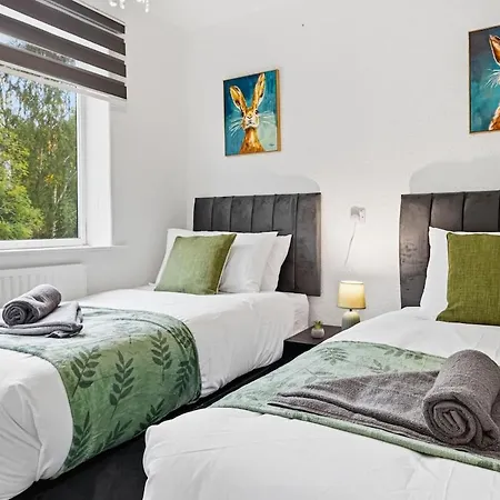 Modern Close To Events With Parking Apartment *