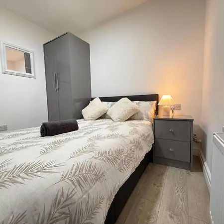 Britlodge Living