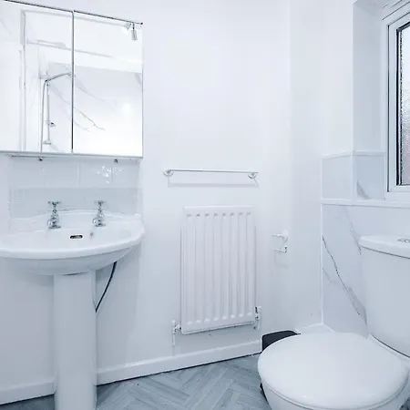 Centre,central House, Free Parking *