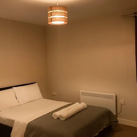 - Sleeps 2 - Parking - Station Close Lejlighed