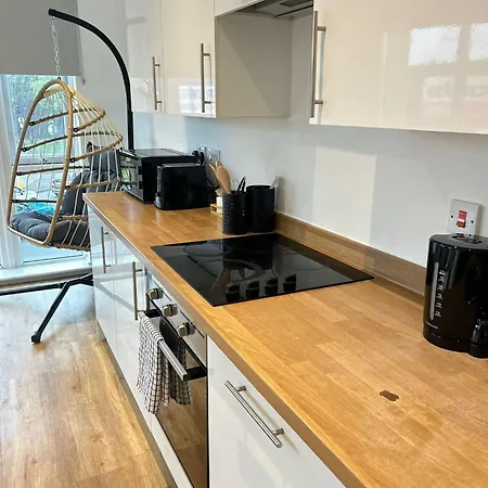 Apartment-gym-terrace-games Room-free Parking 아파트
