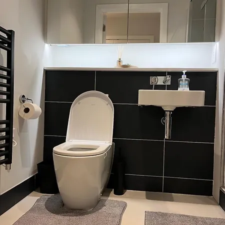 Apartmán High-end 2 Bed Retreat - Ao Arena & Victoria Stn *
