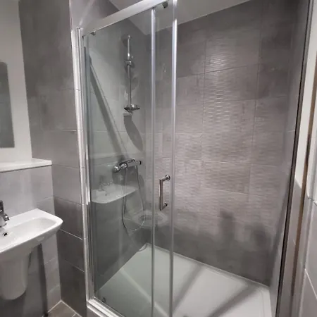 Pleasant 2 Bedroom In Salford Quays * Μάντσεστερ