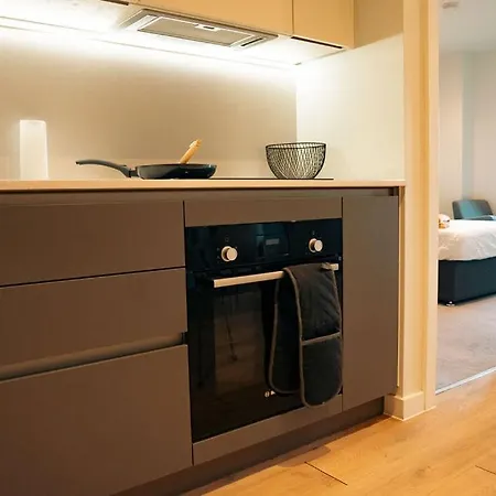 Luxury Sky 2 Bedroom 2 Bathroom Centre Apartmán