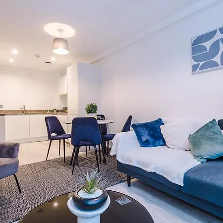 Centre, Salford, 1 Bed Apartment Manchester