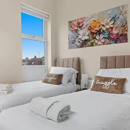 Moxley Residence-2-bed For Business & Leisure Apartmán *