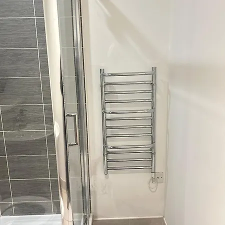 아파트 Apartment-gym-terrace-games Room-free Parking 맨체스터