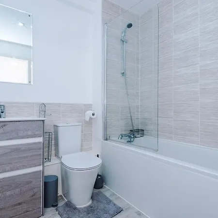 Centre, Salford, 1 Bed * 맨체스터