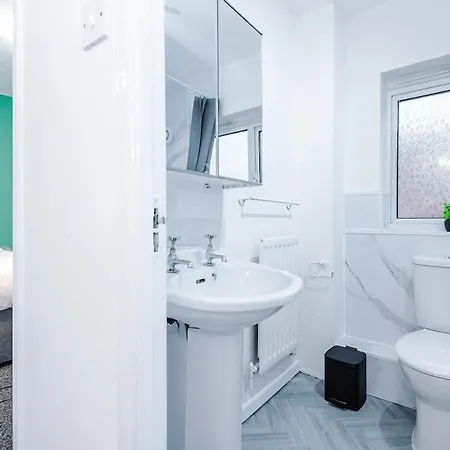 Centre,central House, Free Parking