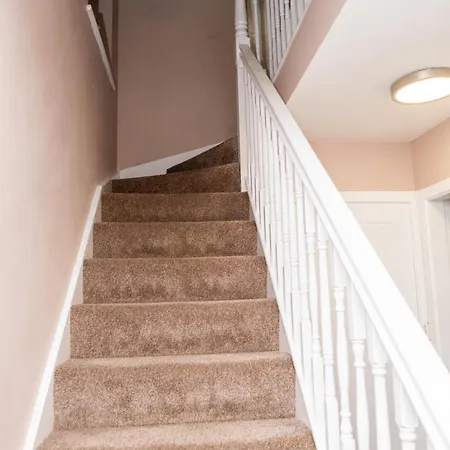 Elegant And Modern 3 Double Bedroom Near Centre Entire House Parking Bed & Breakfast Manchester